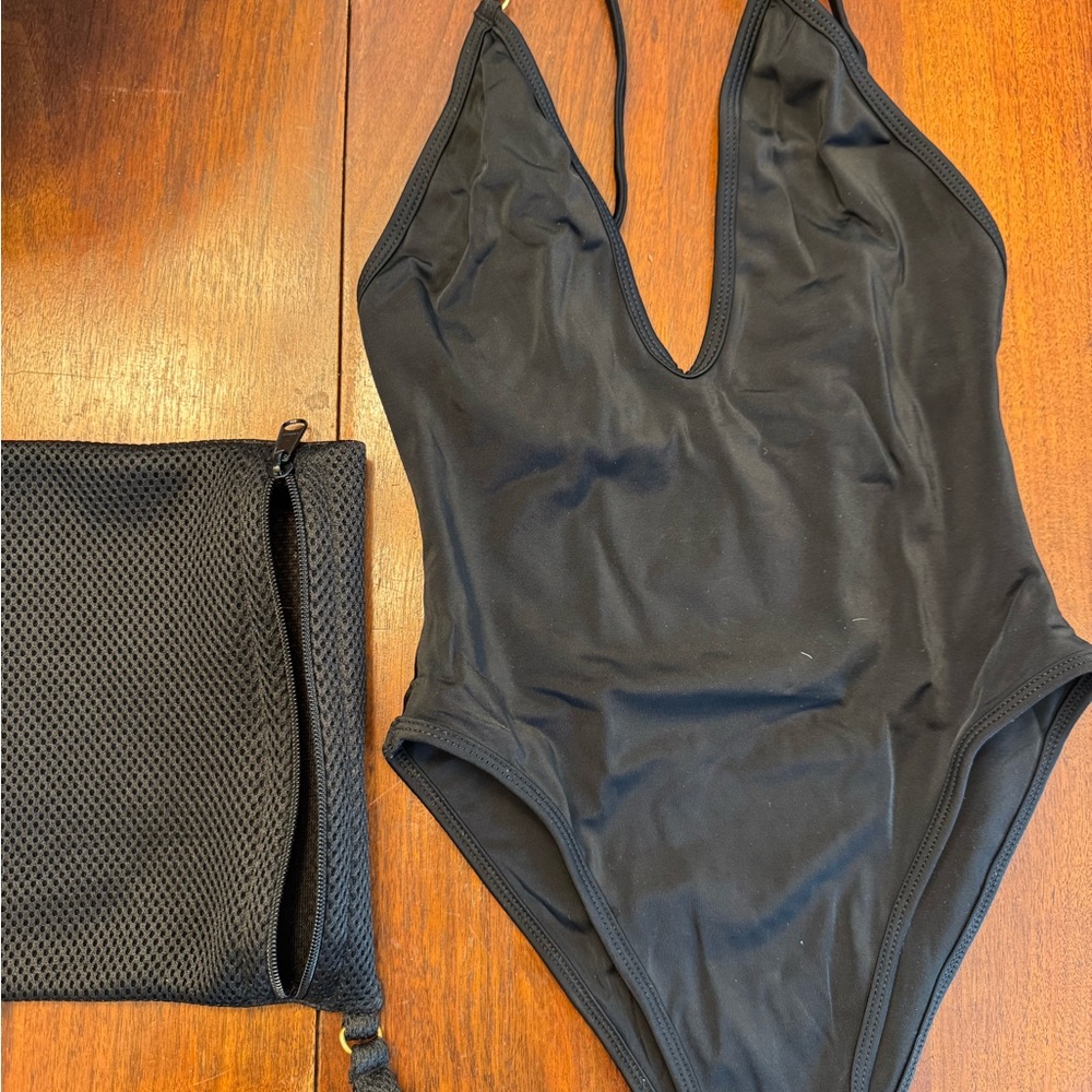 Elegant Black Women's One-Piece Swimsuit